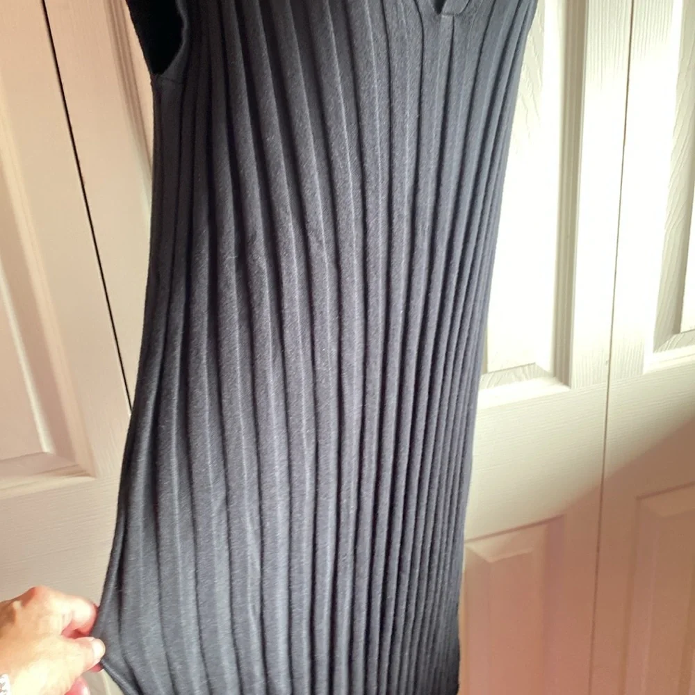 Rails NWT Ashley Vneck Black Cotton Blend Wide Ribbed Knit Dress size medium - Picture 8 of 14